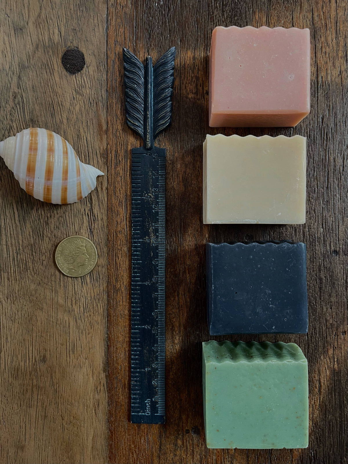 Urganiqa - Sun Natural Naked Soap Palm-free &amp; Cruelty-free | Guapa Collection